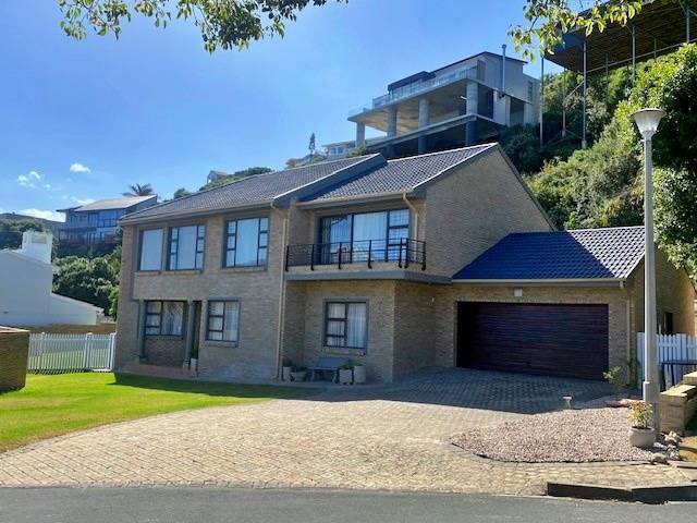 7 Bed House in Outeniqua Strand photo number 1