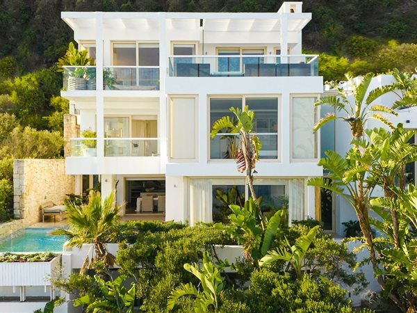 5 Bedroom House 5 Bedroom House
