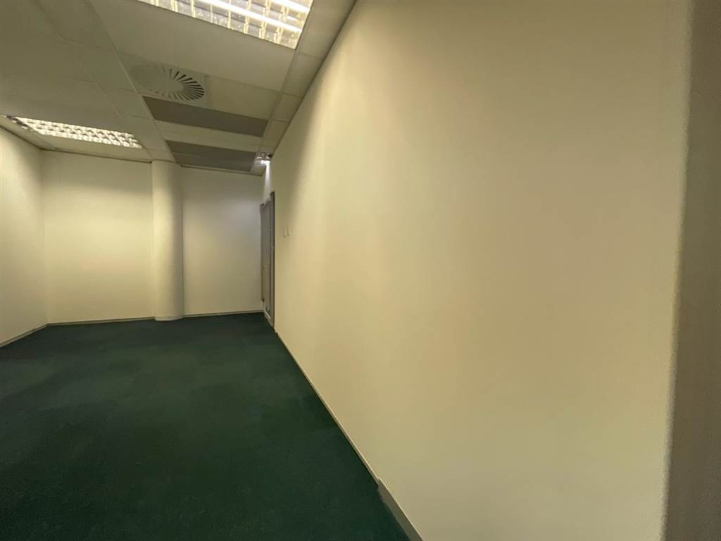 204.17  m² Commercial space in Milnerton Central photo number 10