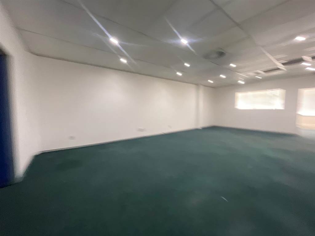 204.17  m² Commercial space in Milnerton Central photo number 20