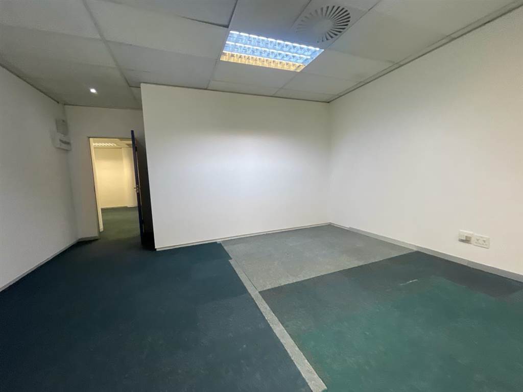 204.17  m² Commercial space in Milnerton Central photo number 17