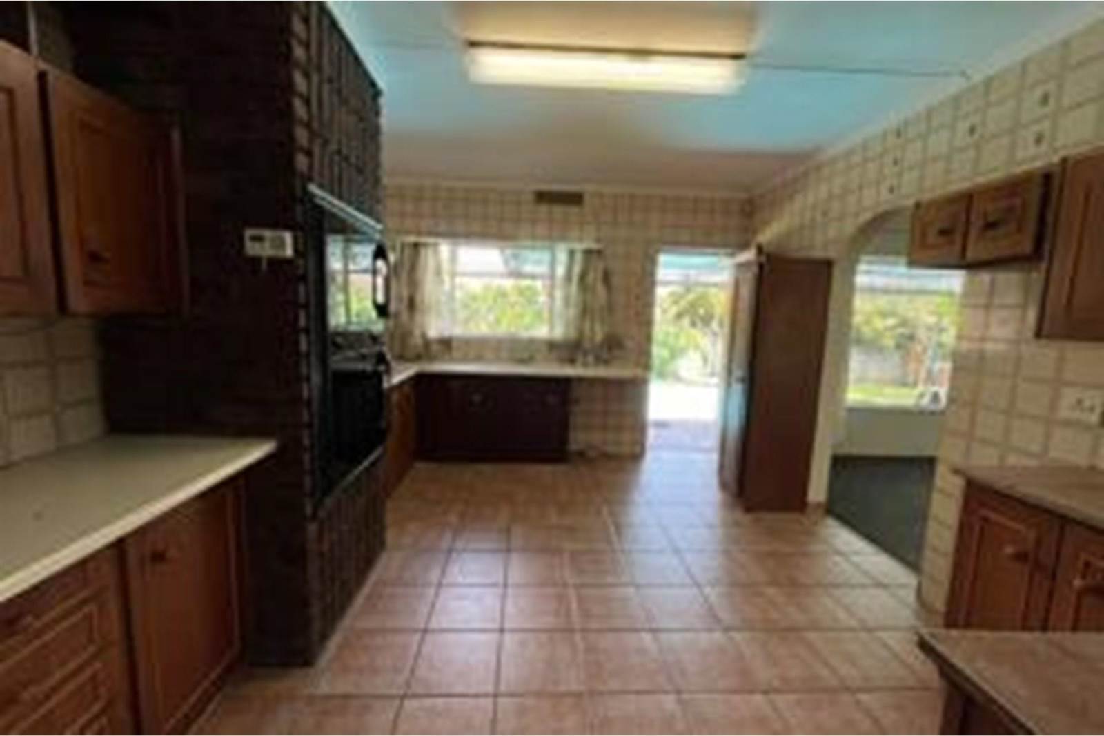 3 Bed House in Dalpark Ext 1 photo number 17