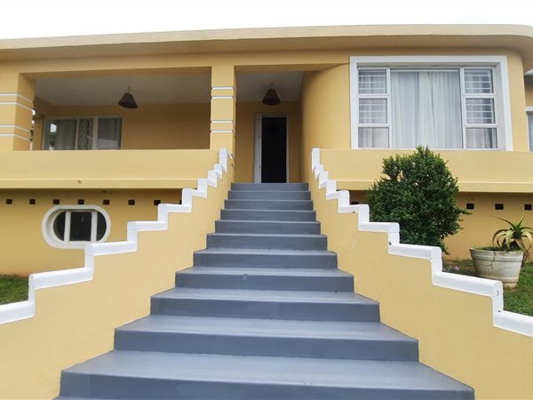 3 Bedroom Townhouse 3 Bedroom Townhouse
