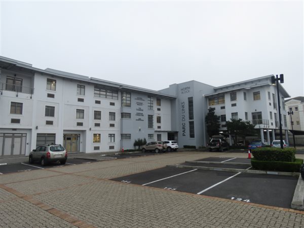 305 m² Commercial space 305 m² Commercial space