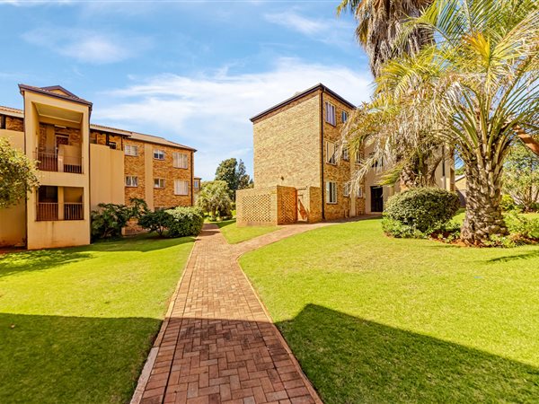 2 Bed Townhouse in Horizon View