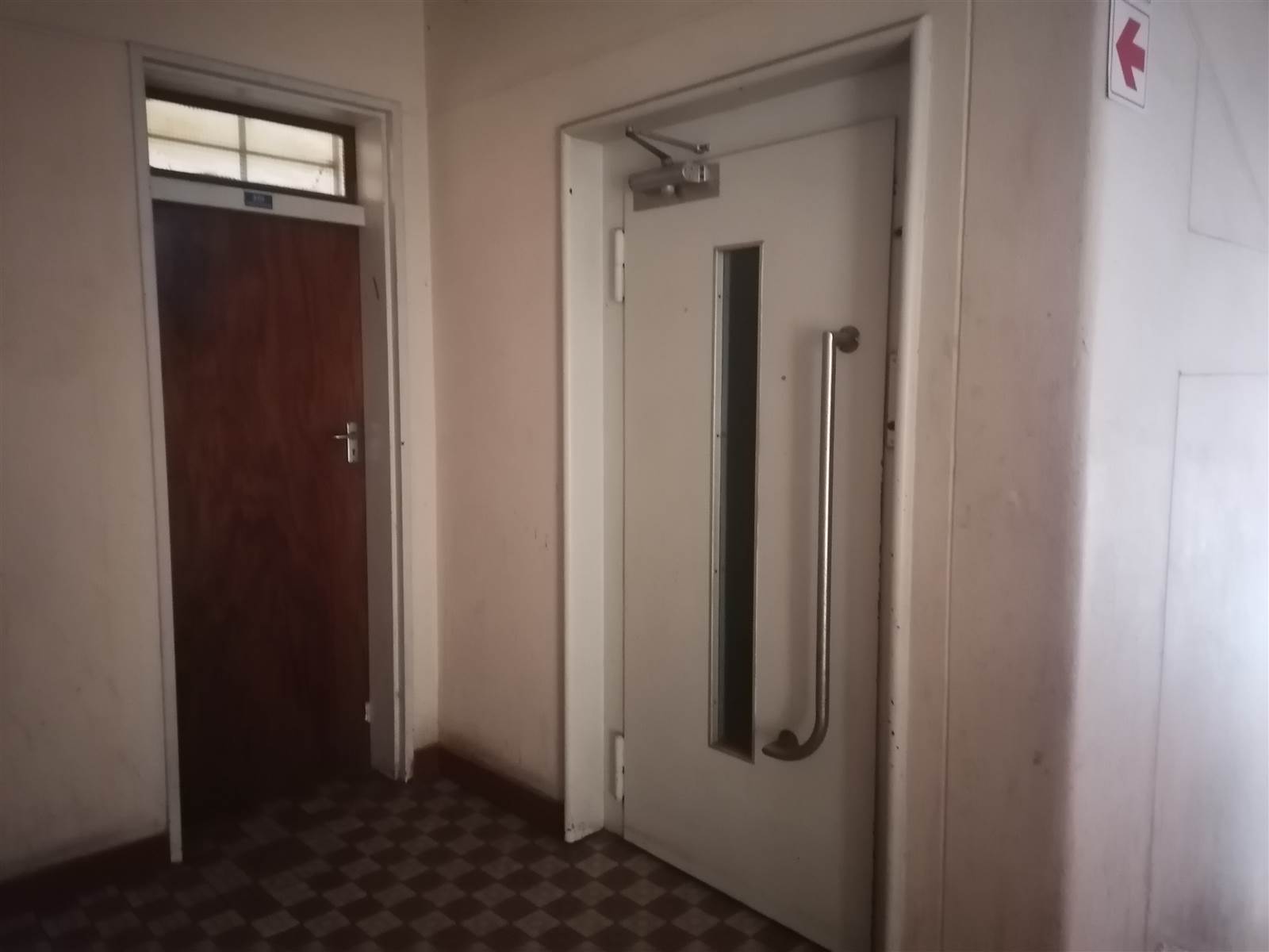 1 Bed Apartment in Yeoville photo number 21