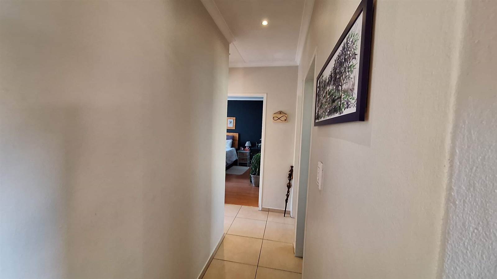 3 Bed Townhouse in Olivedale photo number 13
