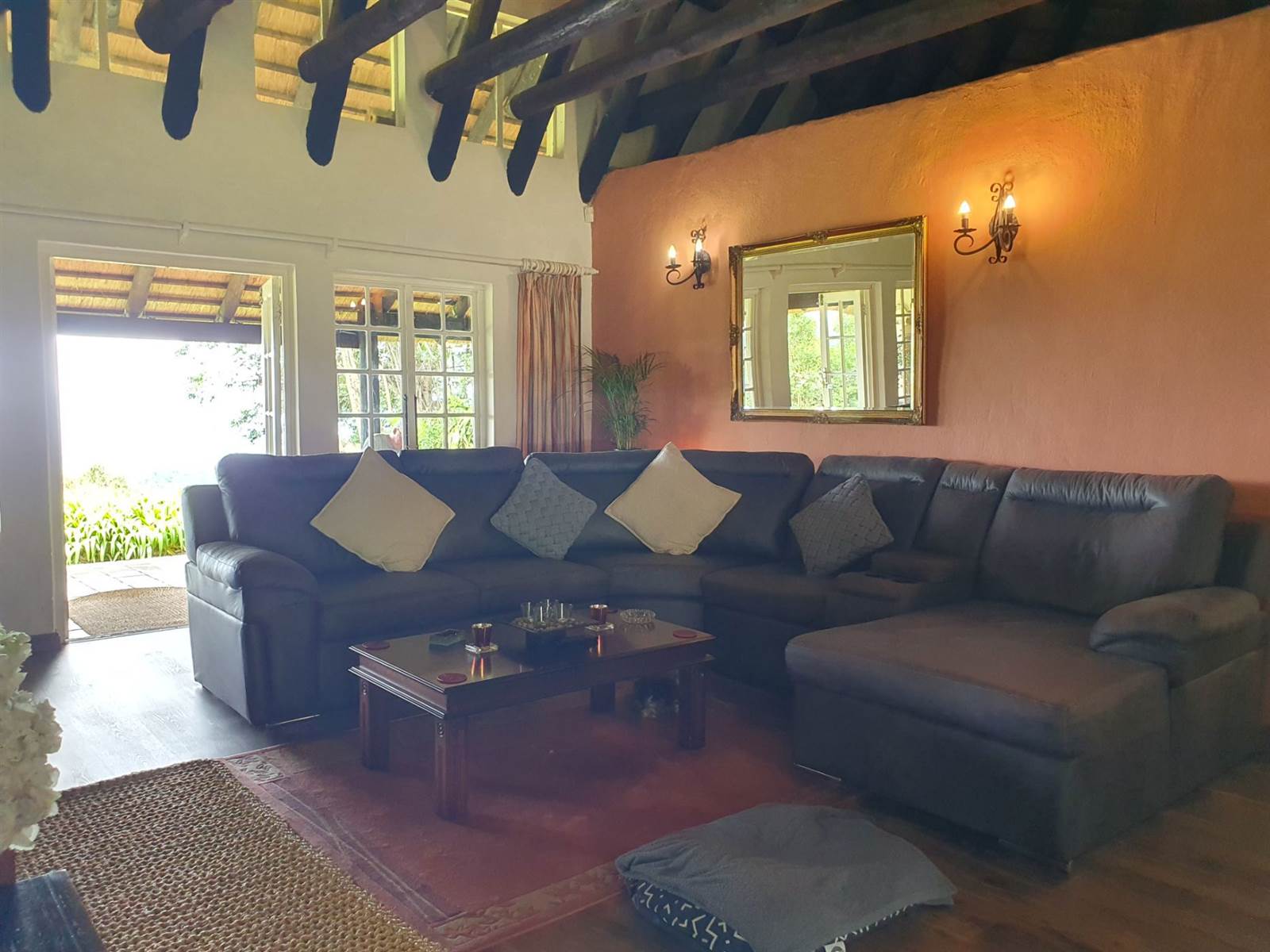 4 Bed House in Karkloof photo number 9