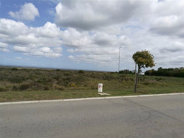 7071 m² Land available in Fountains Estate Business Park