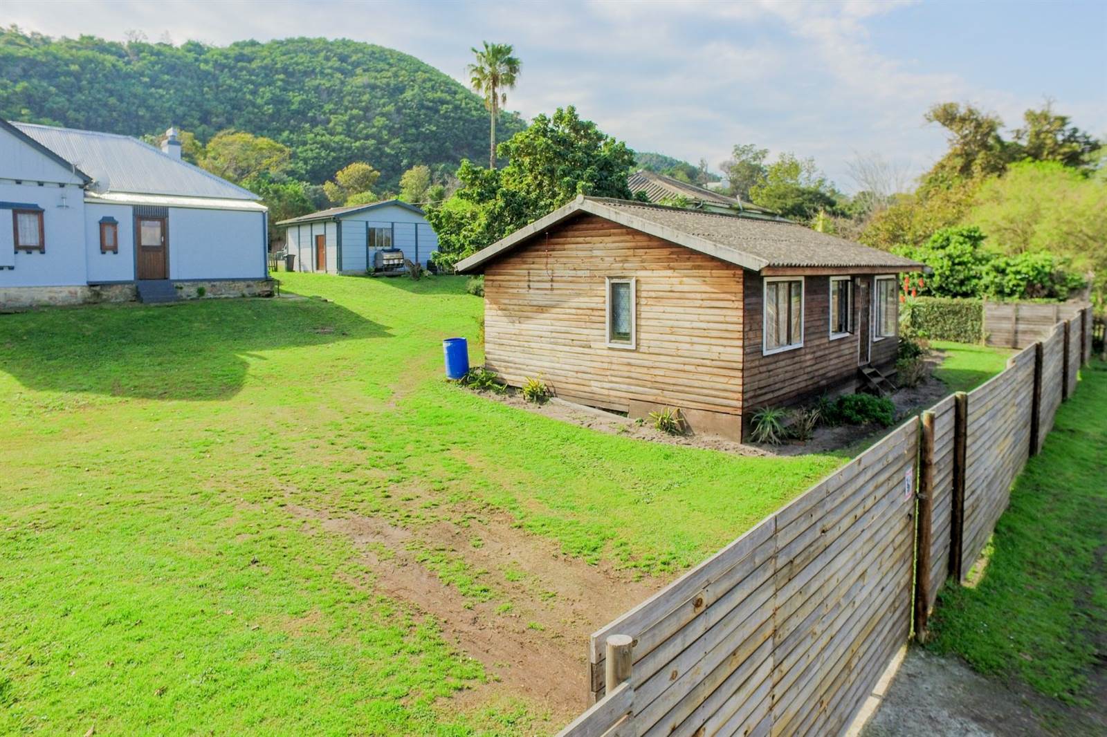 6 Bed House in Knysna Central photo number 24