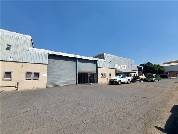 358  m² Industrial space