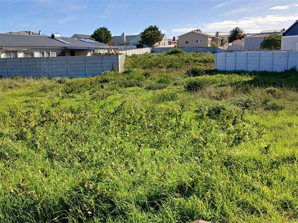 556 m² Land 556 m² Land