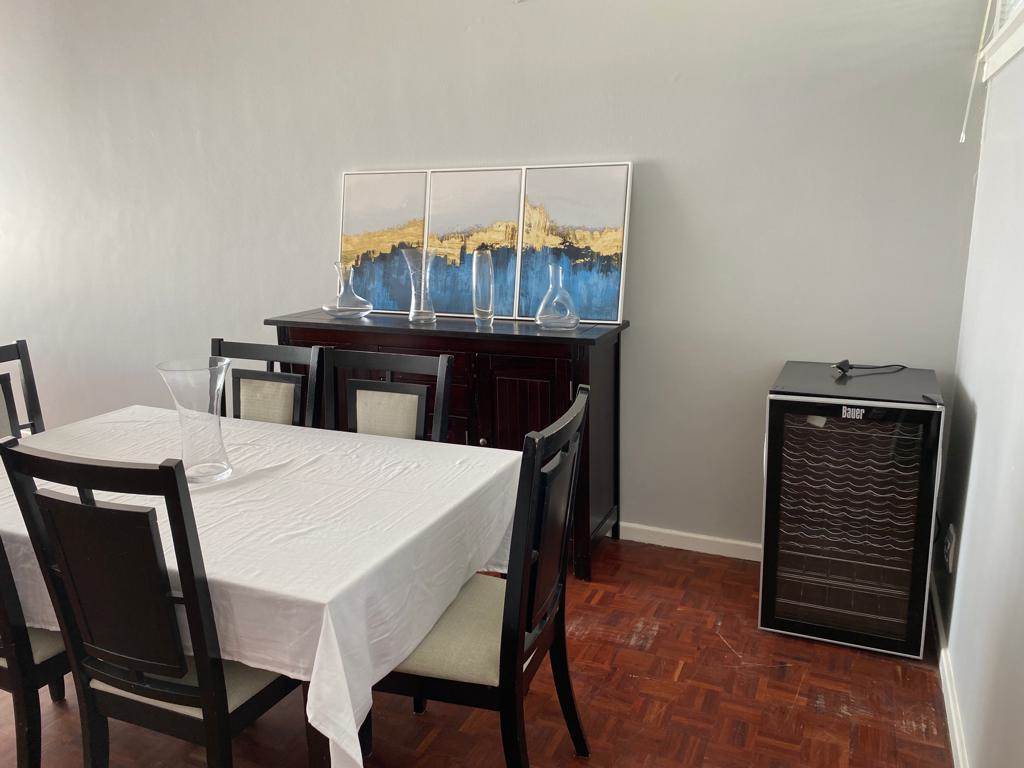 2 Bed Apartment in Sea Point photo number 6