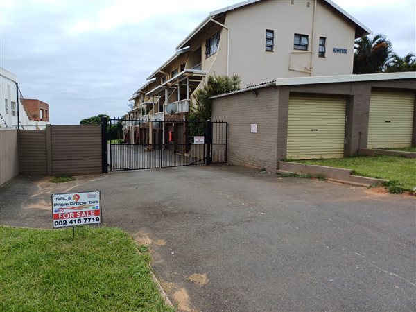 3 Bed Townhouse in Umkomaas