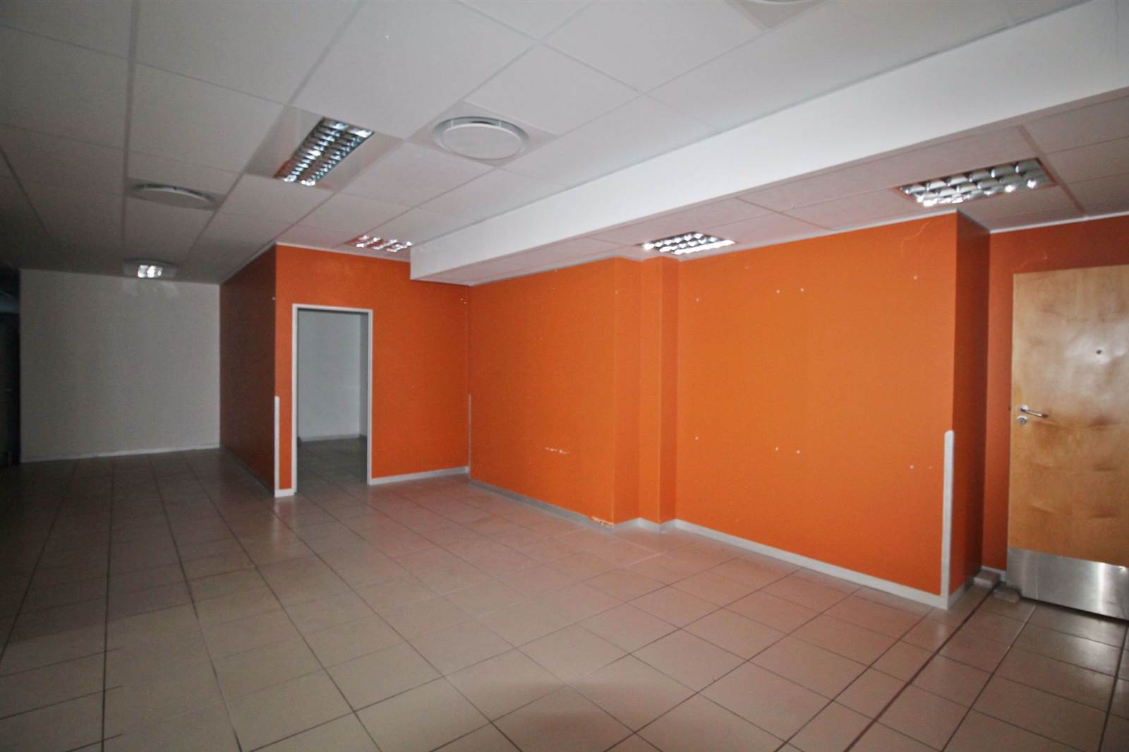 Commercial space in Port Alfred photo number 13