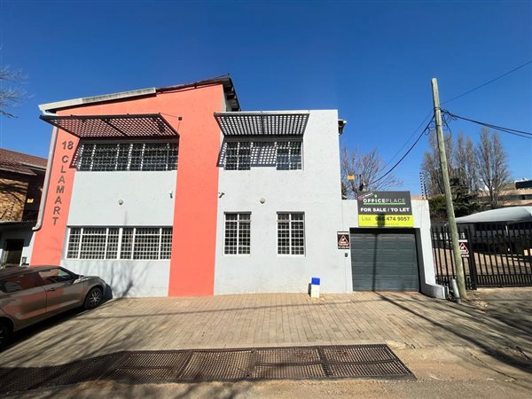 120  m² Commercial space