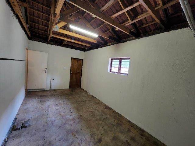 3 Bed Townhouse in Hoedspruit photo number 9