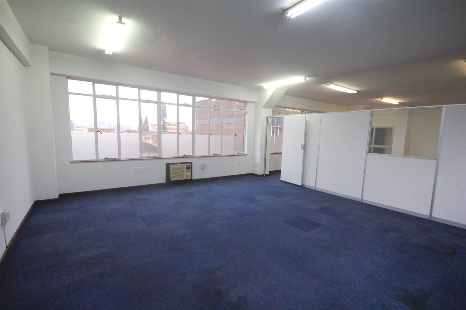 96.6  m² Commercial space in Greyville photo number 9
