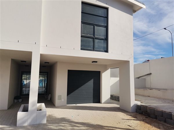 3 Bedroom House 3 Bedroom House
