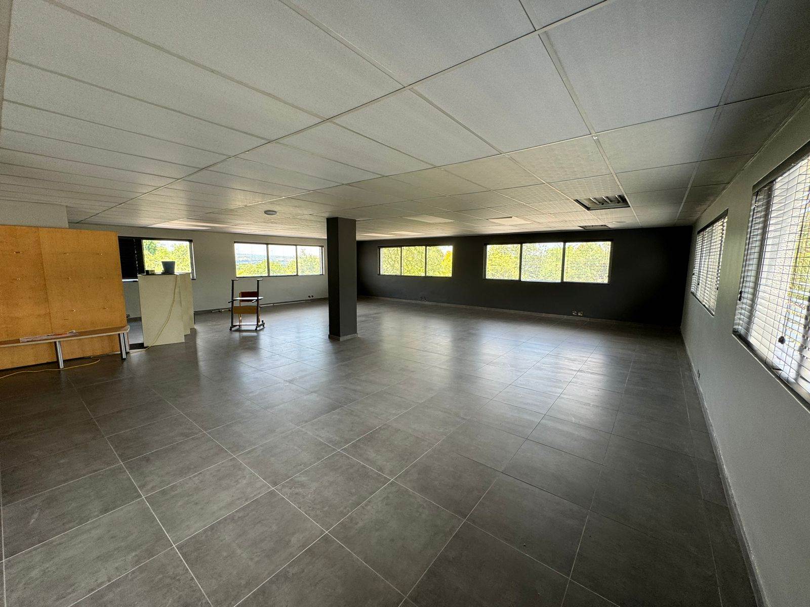 630  m² Commercial space in Sunninghill photo number 22