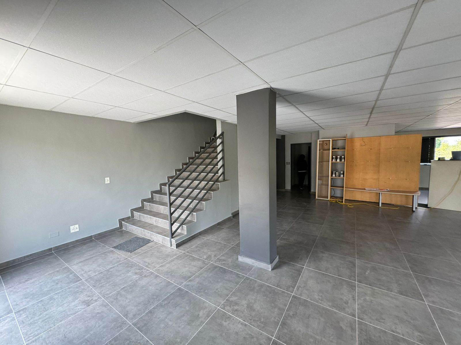 630  m² Commercial space in Sunninghill photo number 19