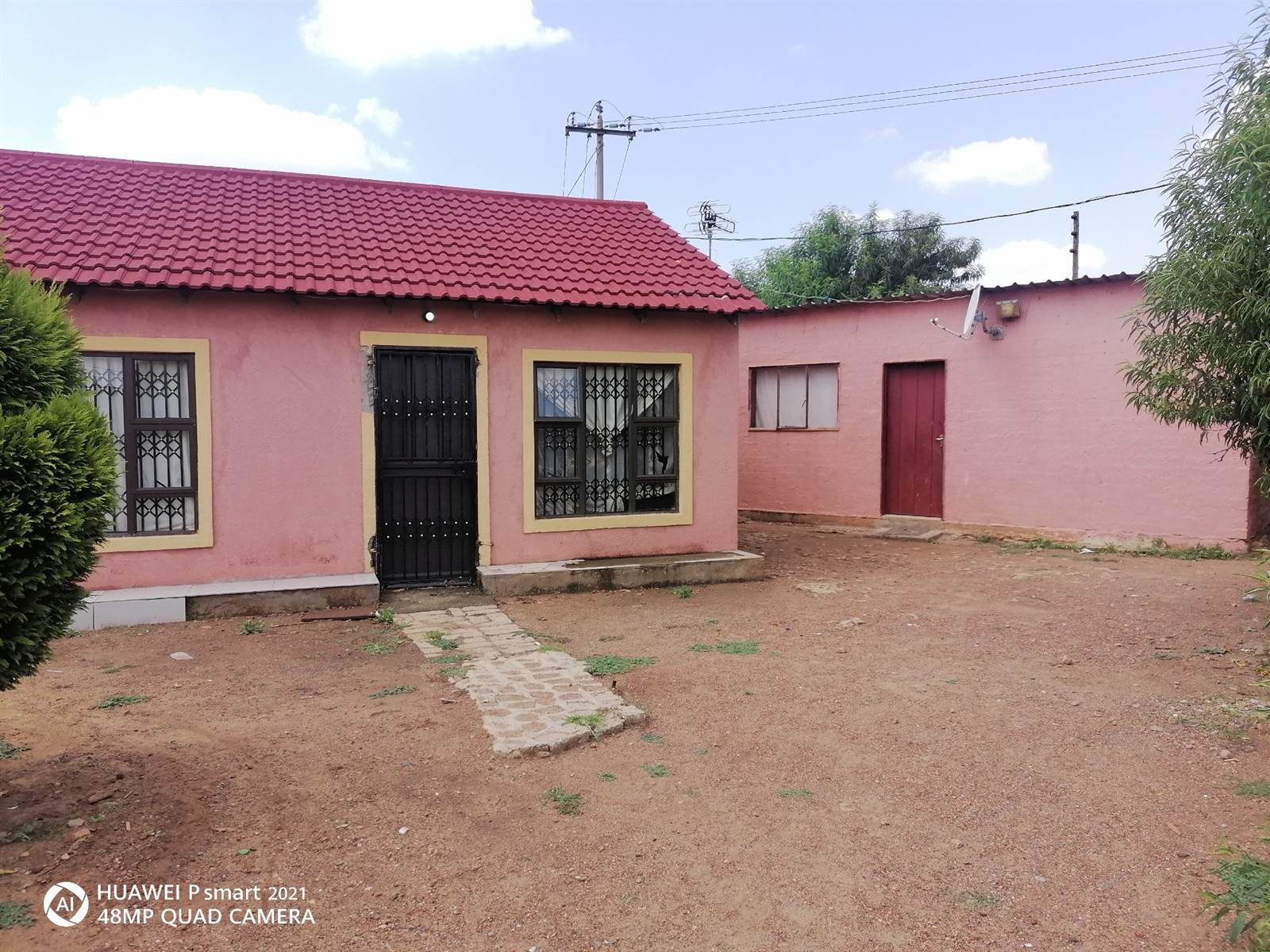 4 Bed House in Orange Farm photo number 1