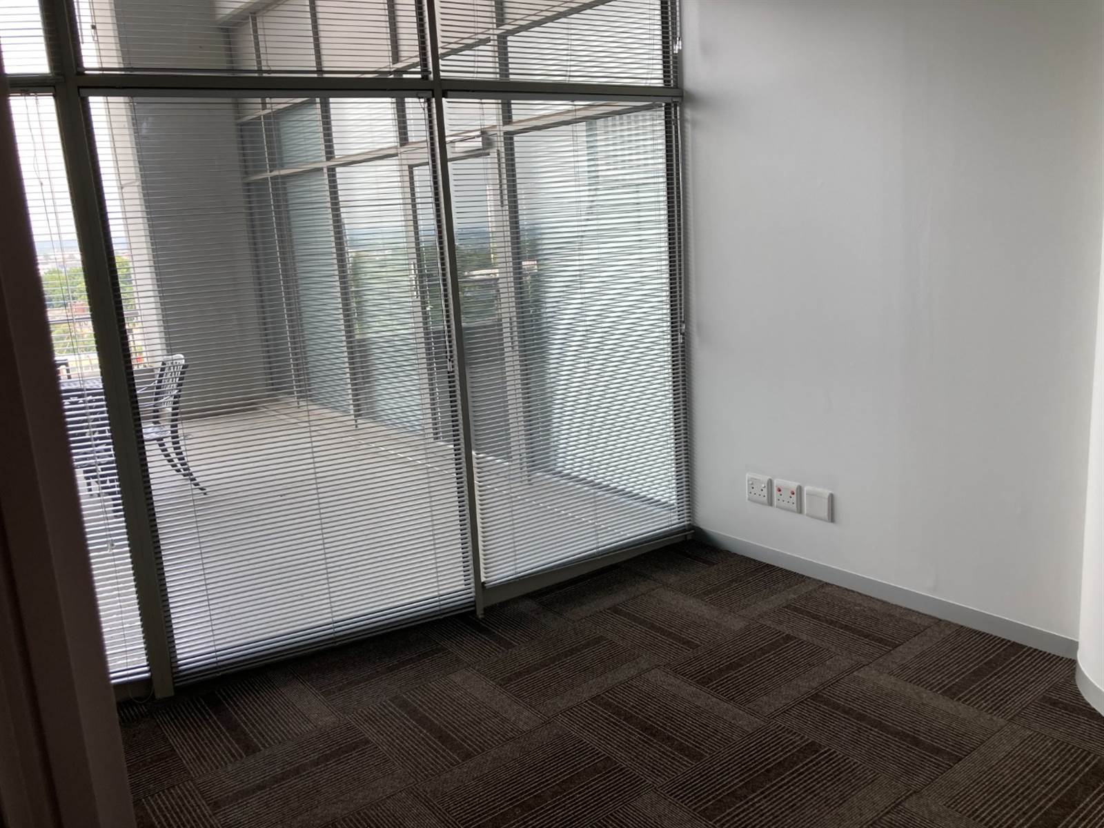 393  m² Commercial space in Sandown photo number 7