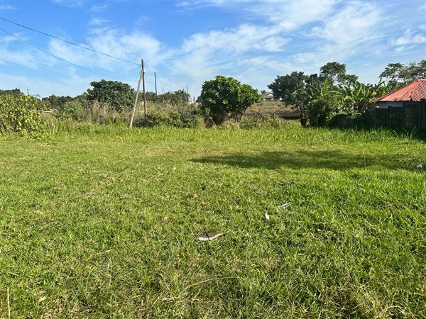 1015 m² Land available in Empangeni