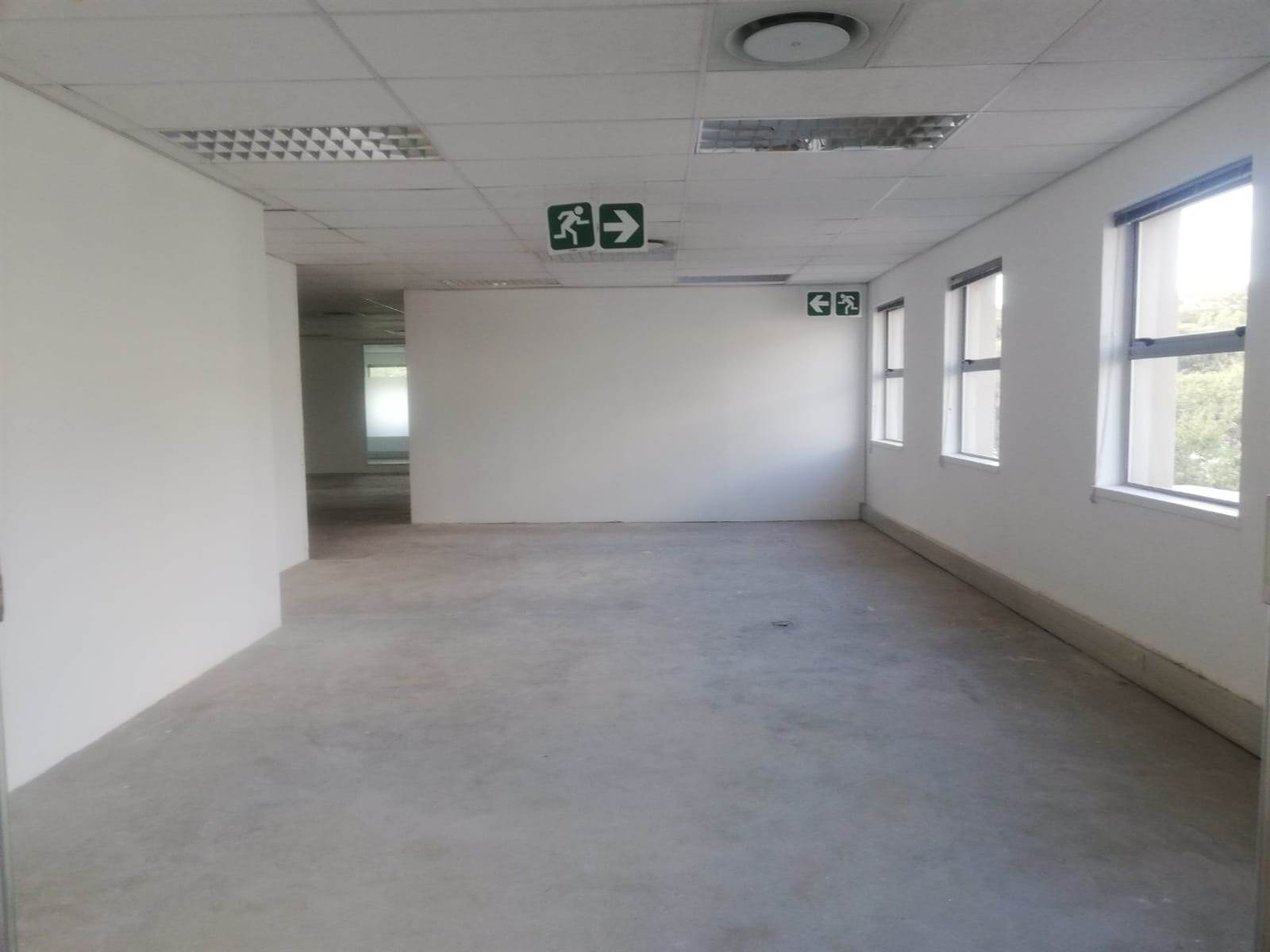 723.5  m² Commercial space in Woodmead photo number 14