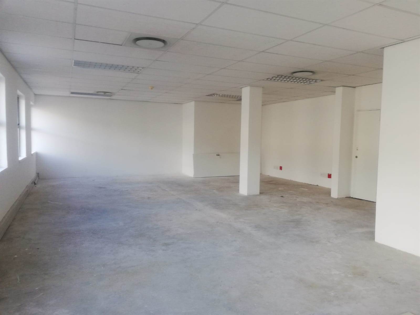 723.5  m² Commercial space in Woodmead photo number 13