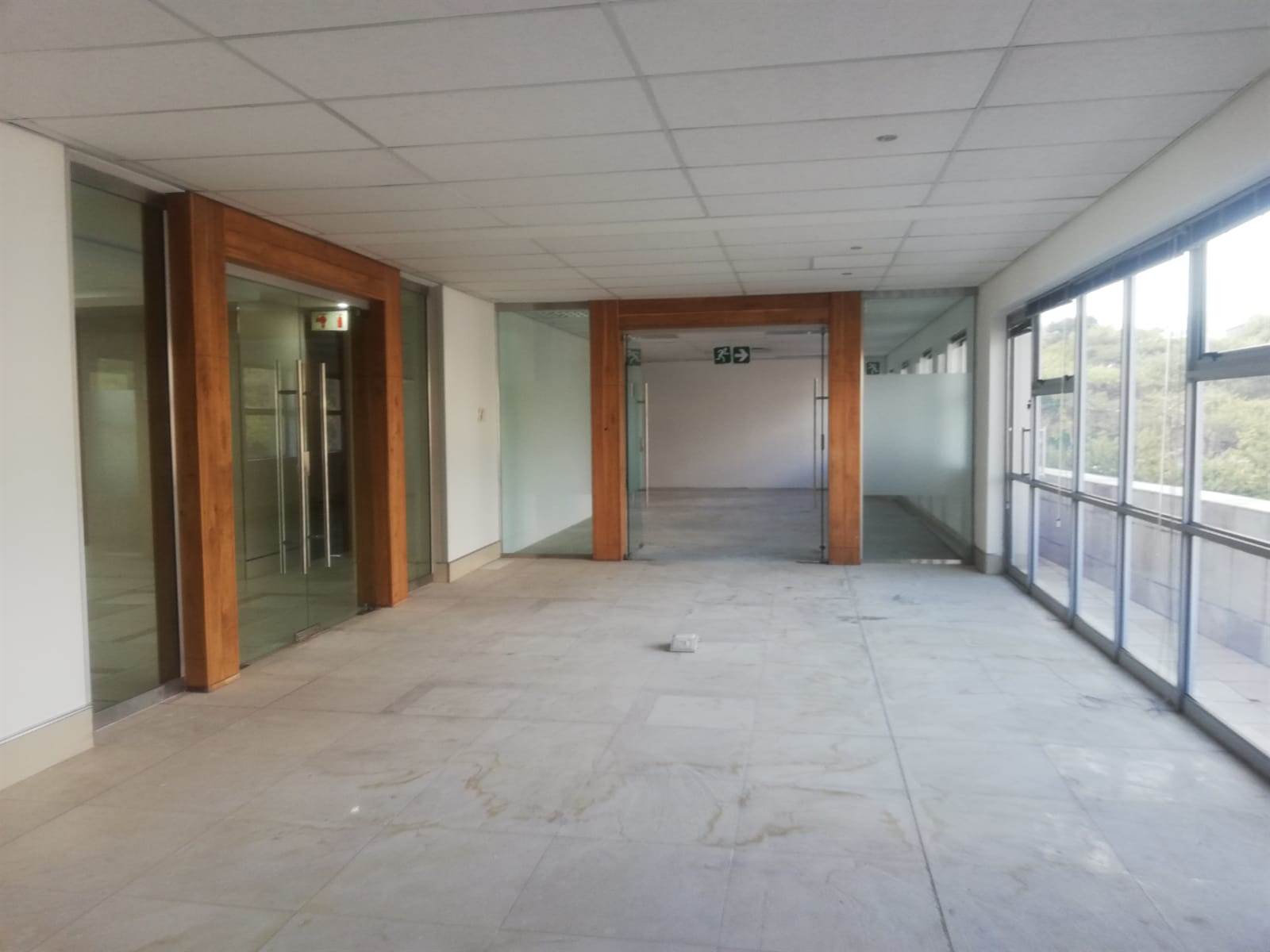 723.5  m² Commercial space in Woodmead photo number 9