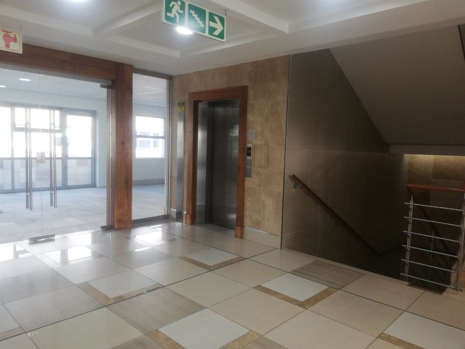 723.5  m² Commercial space in Woodmead photo number 6