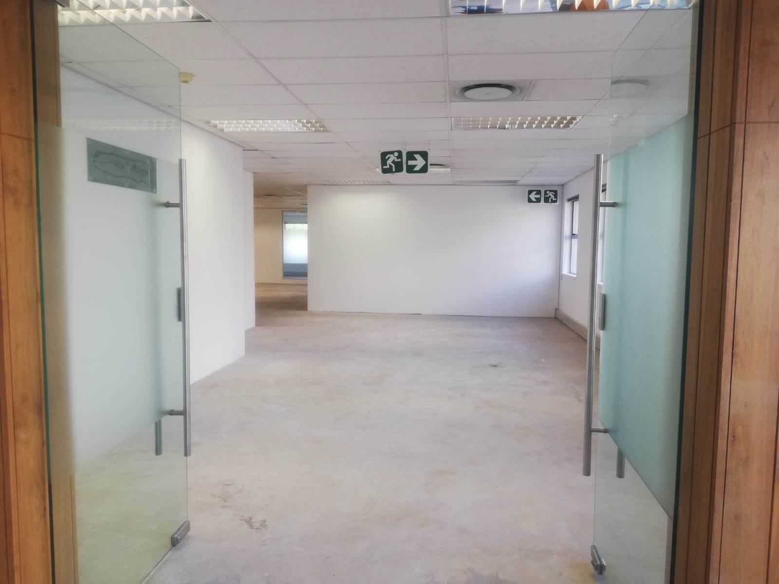 723.5  m² Commercial space in Woodmead photo number 8