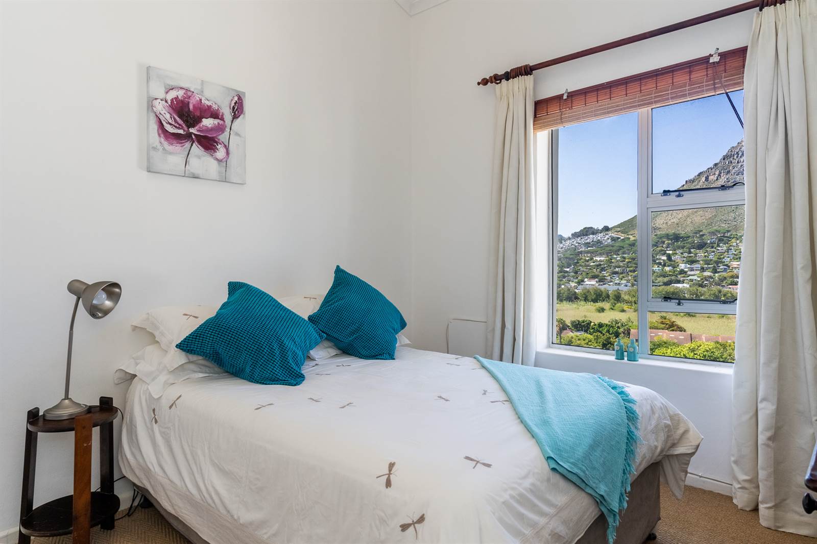 3 Bed Apartment in Hout Bay and surrounds photo number 9