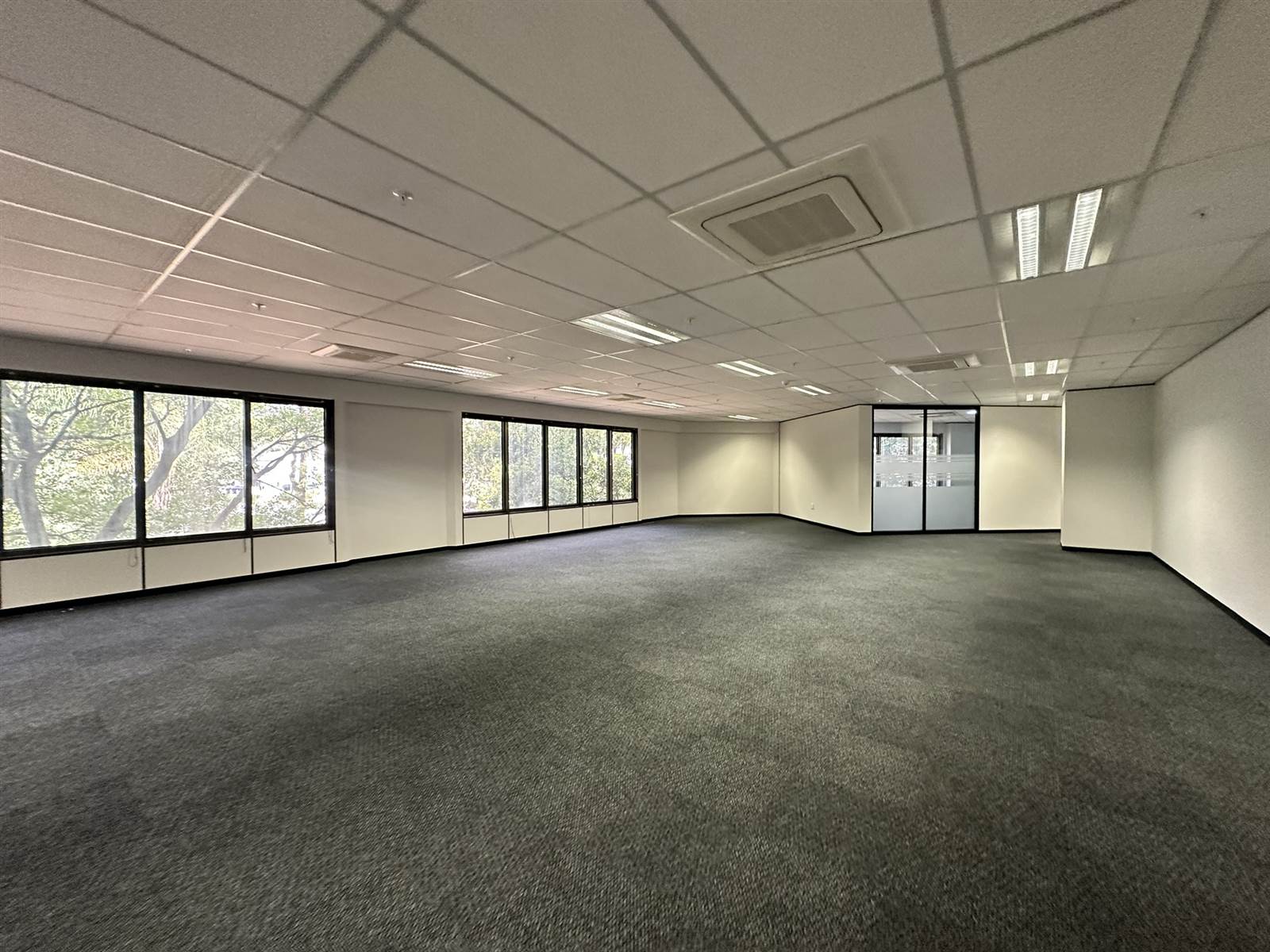 336  m² Commercial space in Parktown photo number 1