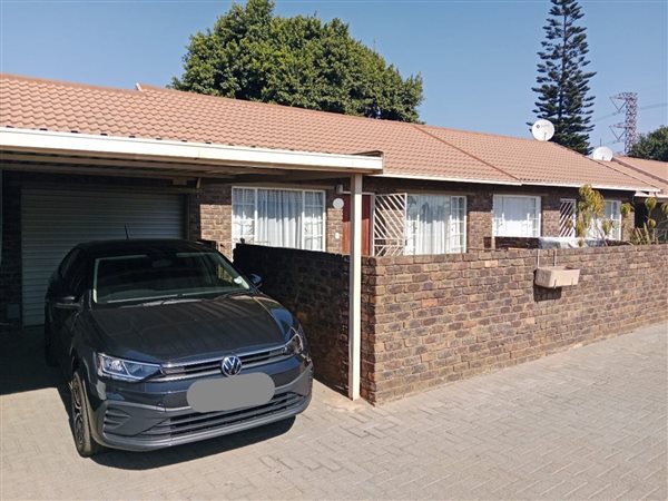2 Bedroom Townhouse