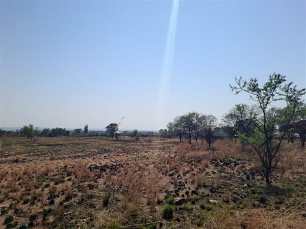 65 050 ha Land