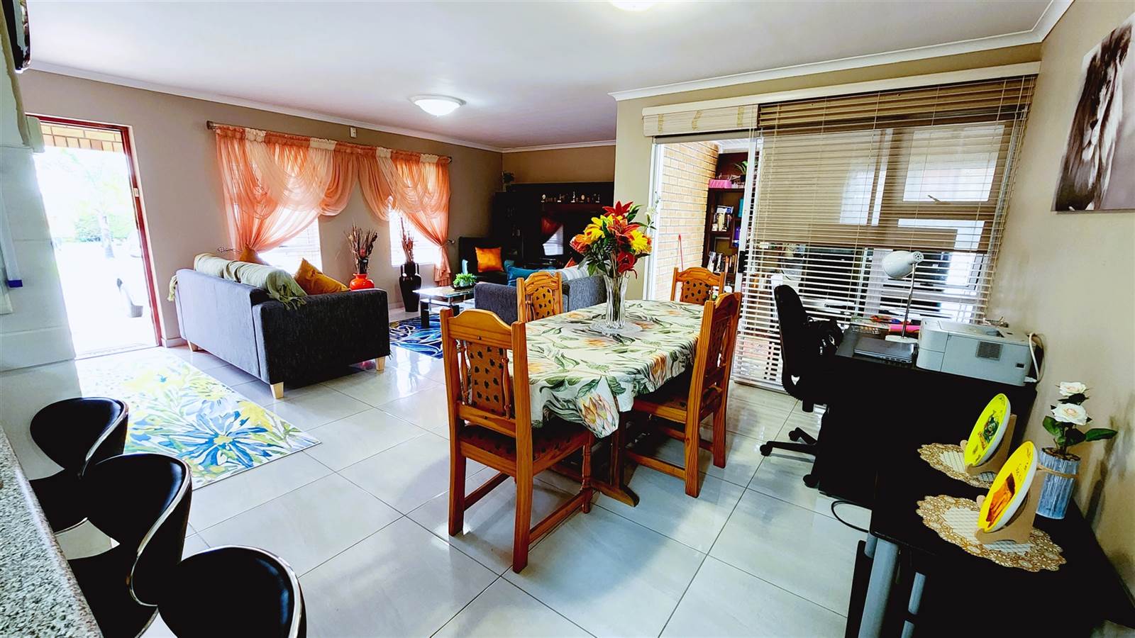 3 Bed Townhouse in Kuilsriver photo number 6