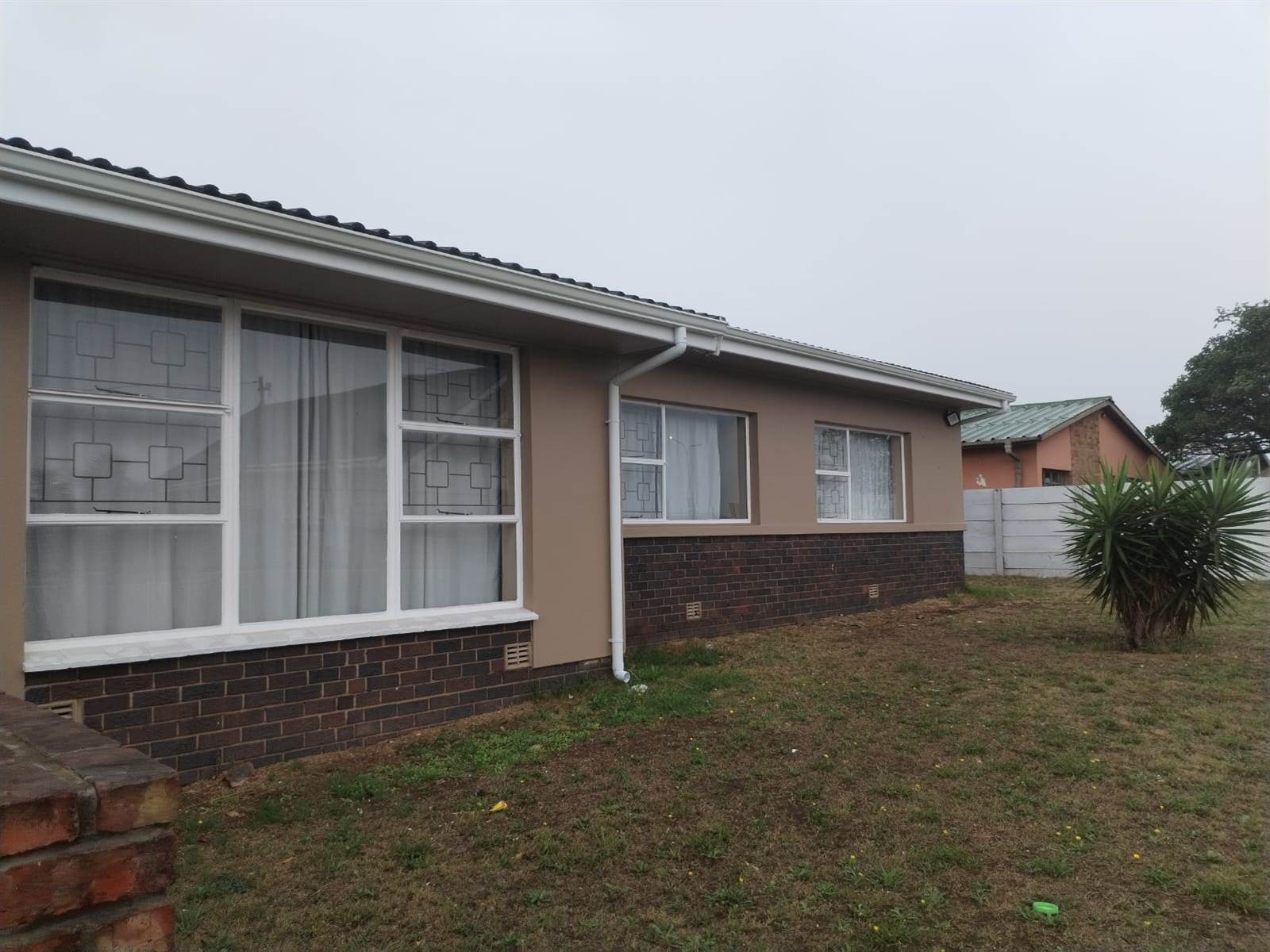 4 Bed House in Algoa Park photo number 3
