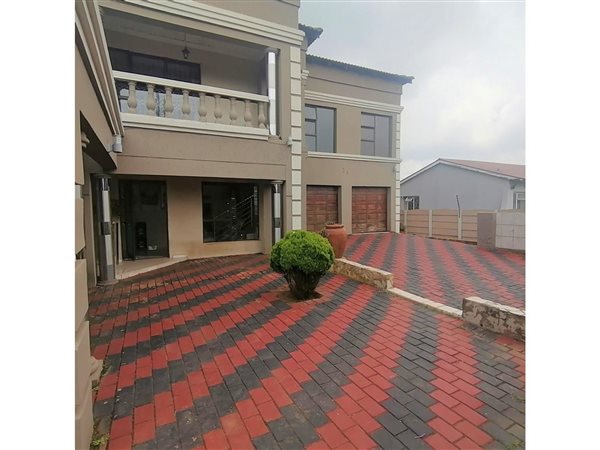 4 Bed House in Meyerton South