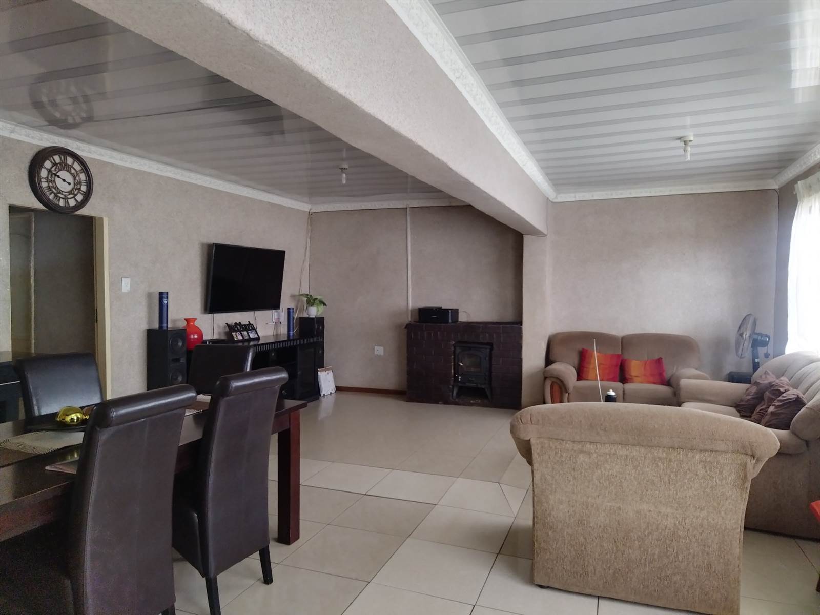 3 Bed House in Sebokeng Zone 12 photo number 5