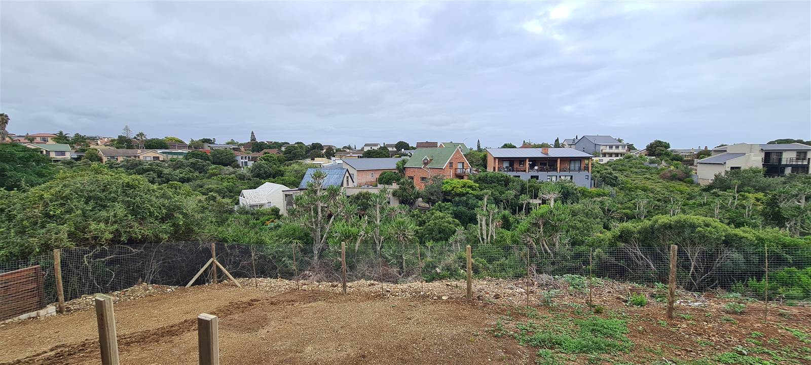 3 Bed House in Jeffreys Bay photo number 28