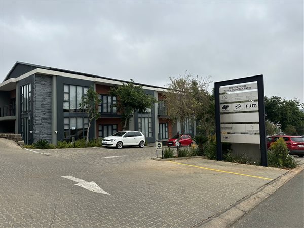 112.3  m² Commercial space