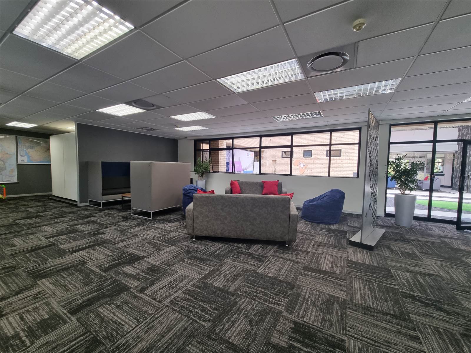 1832  m² Commercial space in Woodmead photo number 26