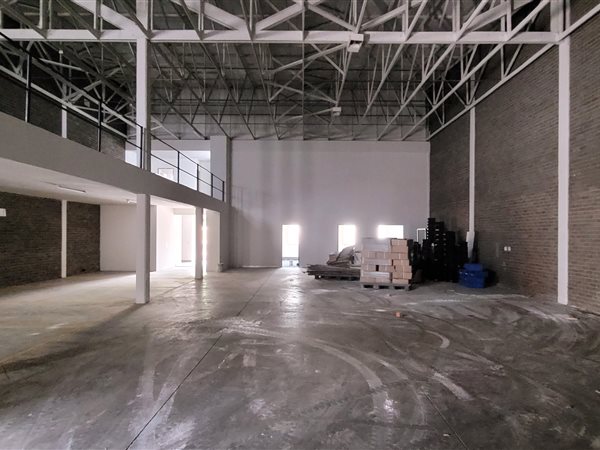 550  m² Industrial space