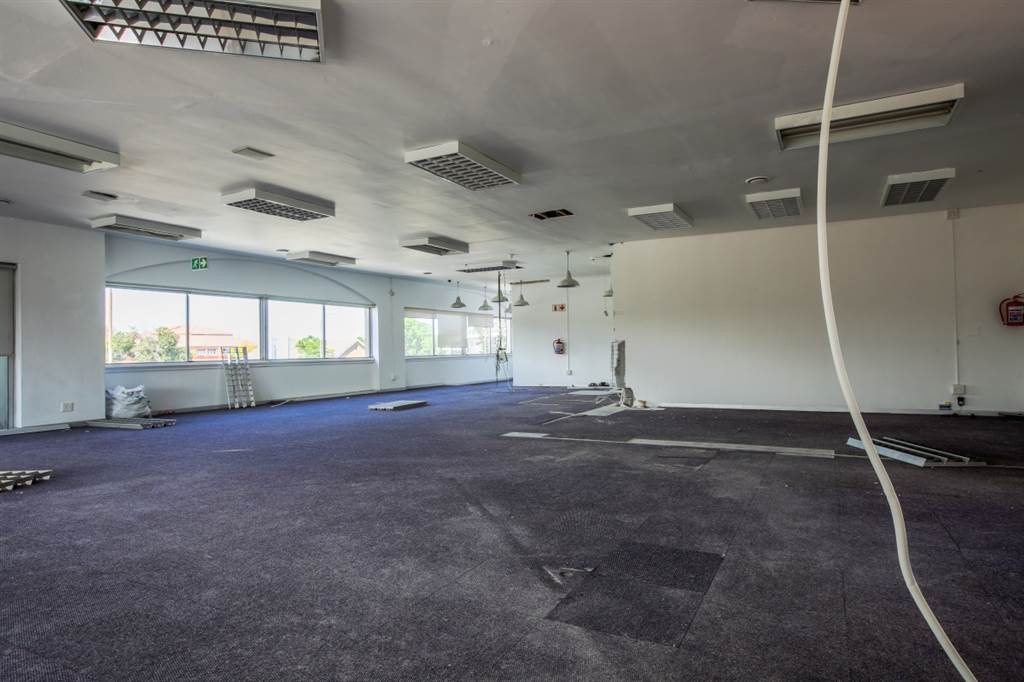 266  m² Office Space in Belgravia photo number 4