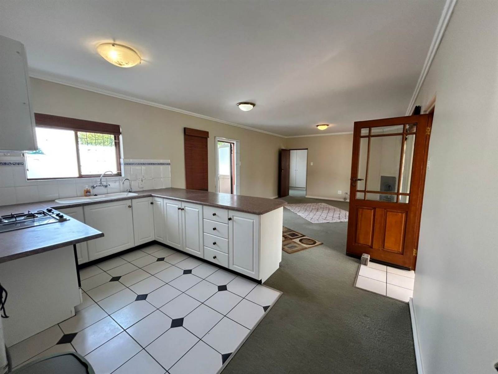 3 Bed Apartment in Port Alfred photo number 12