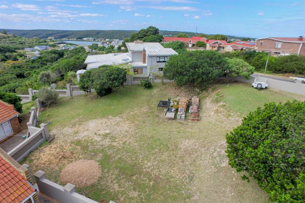 517 m² Land available in Stilbaai photo number 2