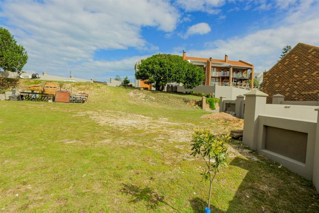 517 m² Land available in Stilbaai photo number 4