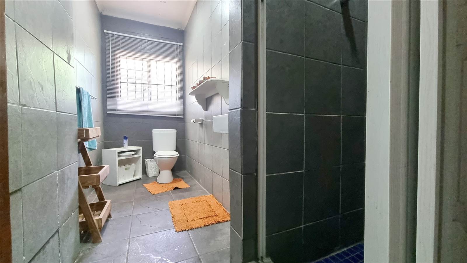 4 Bed House in Sasolburg photo number 11